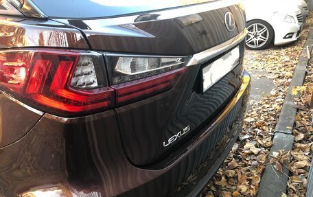 Lexus RX IV рестайлинг, 2016 год, 3 890 000 рублей, 7 фотография