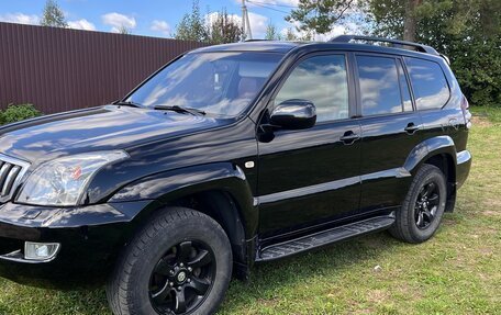 Toyota Land Cruiser Prado 120 рестайлинг, 2006 год, 1 950 000 рублей, 5 фотография