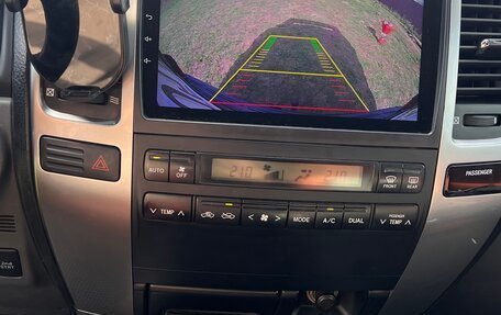 Toyota Land Cruiser Prado 120 рестайлинг, 2006 год, 1 950 000 рублей, 13 фотография