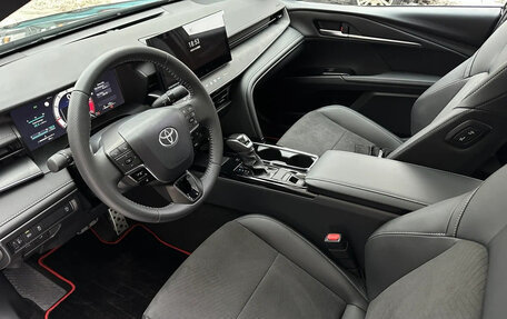 Toyota Camry, 2024 год, 3 600 000 рублей, 9 фотография