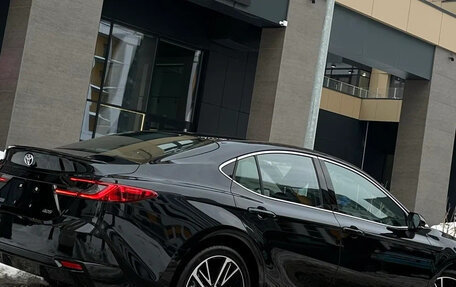 Toyota Camry, 2024 год, 3 600 000 рублей, 6 фотография