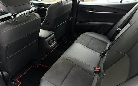 Toyota Camry, 2024 год, 3 600 000 рублей, 13 фотография
