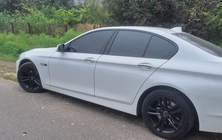 BMW 5 серия, 2013 год, 1 800 000 рублей, 6 фотография