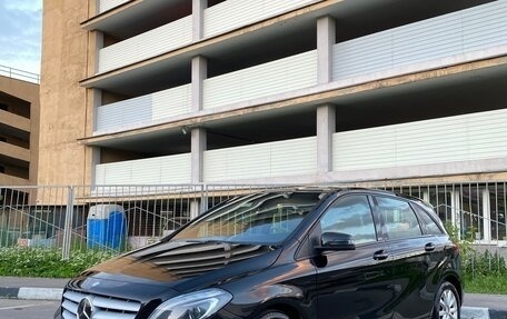 Mercedes-Benz B-Класс, 2014 год, 1 350 000 рублей, 16 фотография