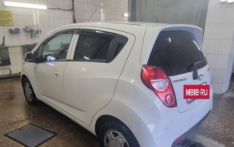 Chevrolet Spark III, 2012 год, 620 000 рублей, 3 фотография