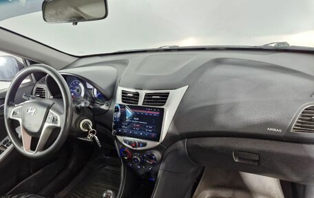 Hyundai Solaris II рестайлинг, 2013 год, 550 000 рублей, 10 фотография