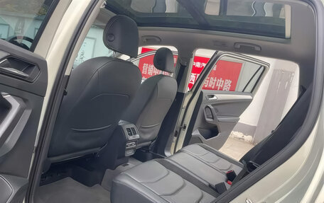 Volkswagen Tiguan II, 2021 год, 2 049 000 рублей, 22 фотография