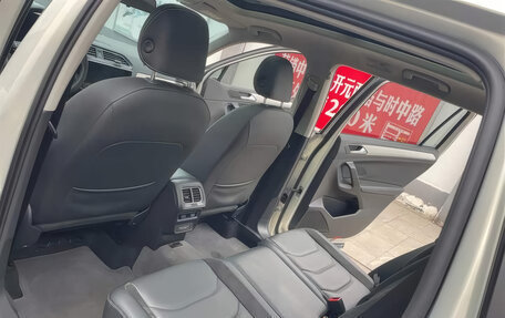 Volkswagen Tiguan II, 2021 год, 2 049 000 рублей, 20 фотография