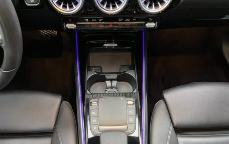 Mercedes-Benz GLA, 2022 год, 2 299 000 рублей, 16 фотография