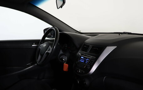 Hyundai Solaris II рестайлинг, 2014 год, 979 990 рублей, 14 фотография