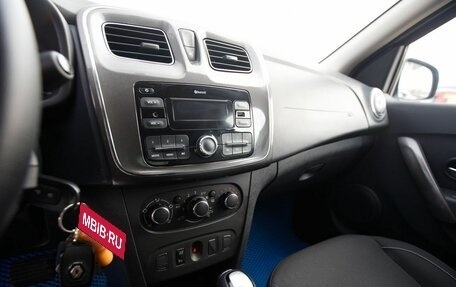 Renault Sandero II рестайлинг, 2020 год, 1 100 000 рублей, 15 фотография