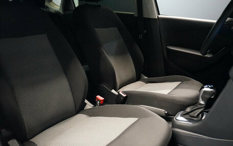 Volkswagen Polo VI (EU Market), 2012 год, 963 000 рублей, 22 фотография