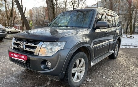 Mitsubishi Pajero IV, 2012 год, 2 300 000 рублей, 2 фотография