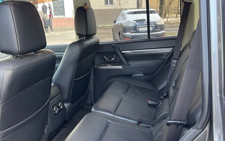 Mitsubishi Pajero IV, 2012 год, 2 300 000 рублей, 15 фотография