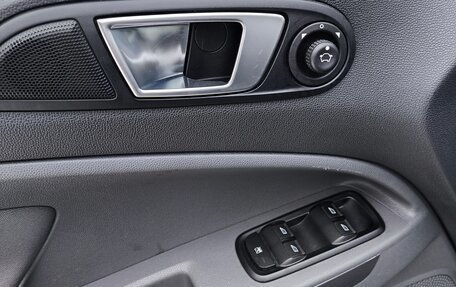 Ford EcoSport, 2015 год, 990 000 рублей, 25 фотография