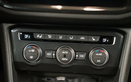 Volkswagen Tiguan II, 2019 год, 2 329 000 рублей, 20 фотография