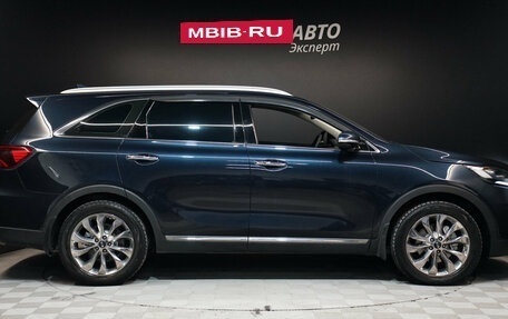 KIA Sorento III Prime рестайлинг, 2018 год, 2 990 000 рублей, 4 фотография