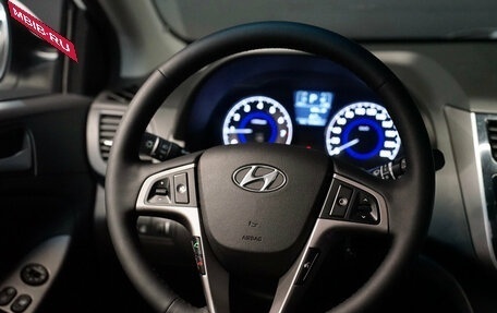 Hyundai Solaris II рестайлинг, 2014 год, 1 299 000 рублей, 12 фотография