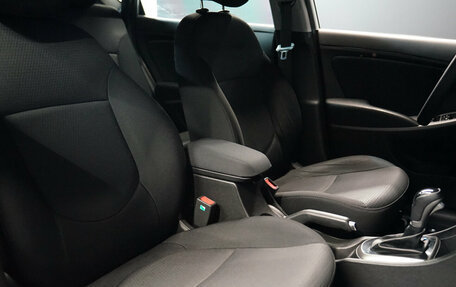 Hyundai Solaris II рестайлинг, 2014 год, 1 299 000 рублей, 21 фотография