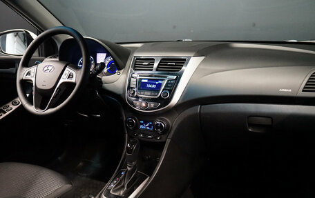 Hyundai Solaris II рестайлинг, 2014 год, 1 299 000 рублей, 20 фотография