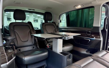 Mercedes-Benz V-Класс, 2018 год, 4 690 000 рублей, 5 фотография