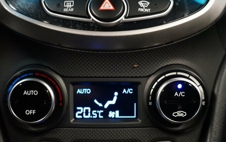 Hyundai Solaris II рестайлинг, 2014 год, 1 299 000 рублей, 15 фотография