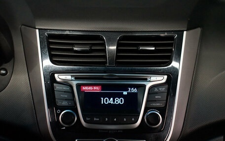 Hyundai Solaris II рестайлинг, 2014 год, 1 299 000 рублей, 19 фотография