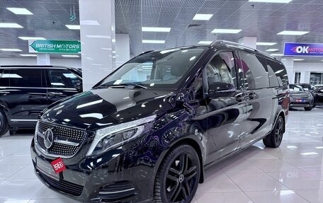 Mercedes-Benz V-Класс, 2018 год, 4 690 000 рублей, 6 фотография