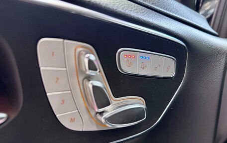 Mercedes-Benz V-Класс, 2018 год, 4 690 000 рублей, 19 фотография