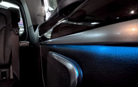 Mercedes-Benz V-Класс, 2018 год, 4 690 000 рублей, 27 фотография