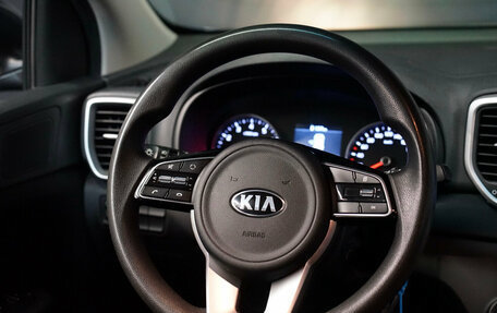 KIA Sportage IV рестайлинг, 2020 год, 2 299 000 рублей, 14 фотография