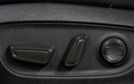 Toyota Highlander, 2022 год, 5 299 000 рублей, 15 фотография