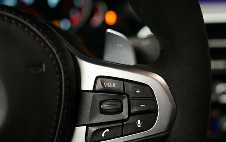 BMW 5 серия, 2018 год, 3 690 000 рублей, 15 фотография