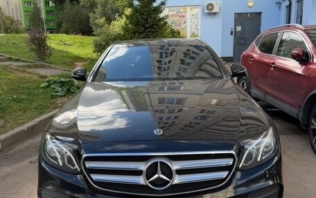 Mercedes-Benz E-Класс, 2017 год, 2 900 000 рублей, 1 фотография