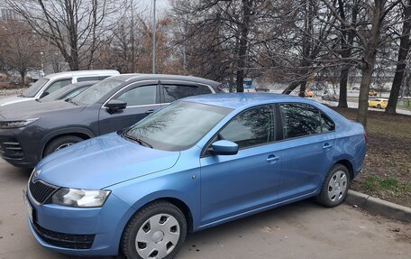 Skoda Rapid I, 2014 год, 900 000 рублей, 2 фотография