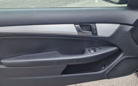 Mercedes-Benz C-Класс, 2015 год, 1 750 000 рублей, 7 фотография