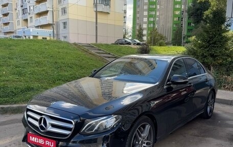 Mercedes-Benz E-Класс, 2017 год, 2 900 000 рублей, 9 фотография