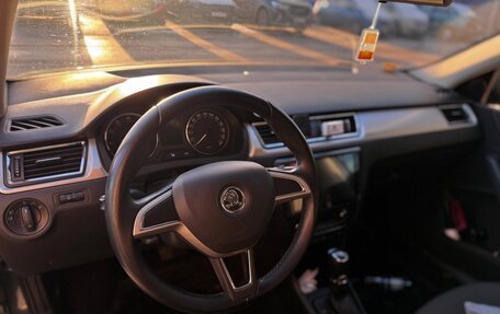 Skoda Rapid I, 2014 год, 750 000 рублей, 13 фотография