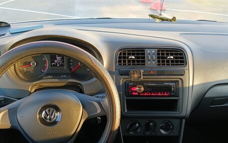 Volkswagen Polo VI (EU Market), 2019 год, 1 200 000 рублей, 12 фотография