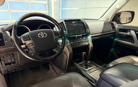 Toyota Land Cruiser 200, 2008 год, 3 029 000 рублей, 10 фотография