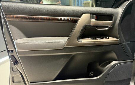 Toyota Land Cruiser 200, 2008 год, 3 029 000 рублей, 7 фотография