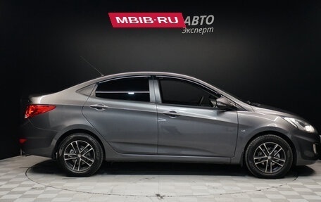 Hyundai Solaris II рестайлинг, 2015 год, 1 398 000 рублей, 4 фотография