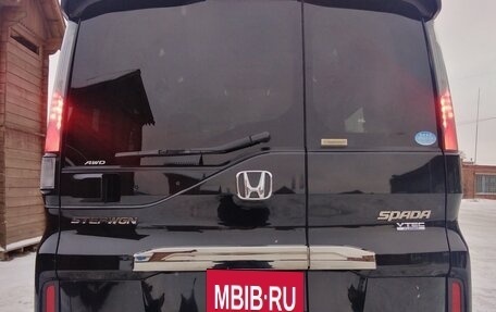 Honda Stepwgn IV, 2015 год, 1 700 000 рублей, 2 фотография