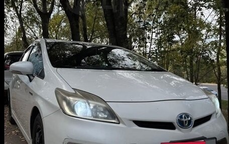 Toyota Prius, 2013 год, 1 200 000 рублей, 6 фотография