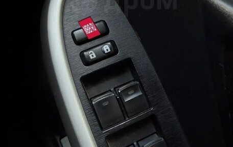 Toyota Prius, 2013 год, 1 200 000 рублей, 15 фотография