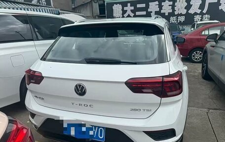 Volkswagen T-Roc I, 2022 год, 1 192 333 рублей, 4 фотография