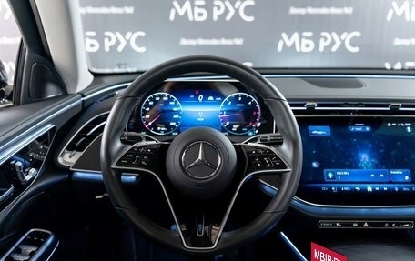 Mercedes-Benz E-Класс, 2024 год, 8 200 000 рублей, 12 фотография