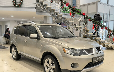 Mitsubishi Outlander III рестайлинг 3, 2008 год, 950 000 рублей, 7 фотография