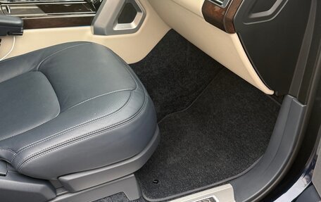 Land Rover Range Rover IV рестайлинг, 2021 год, 9 400 000 рублей, 9 фотография