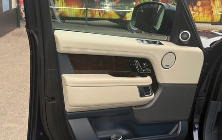 Land Rover Range Rover IV рестайлинг, 2021 год, 9 400 000 рублей, 6 фотография